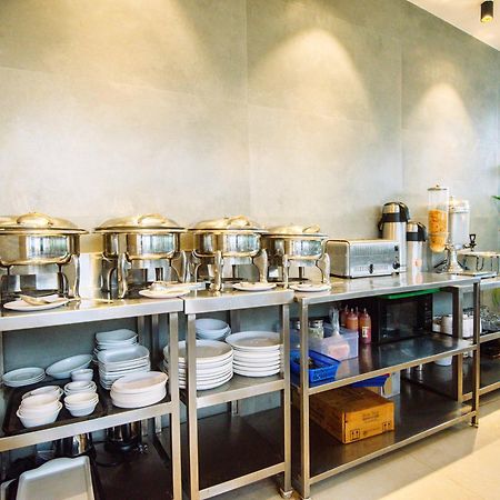 Hotel Skylink Hospitality Mahalaxmi Bombay Esterno foto