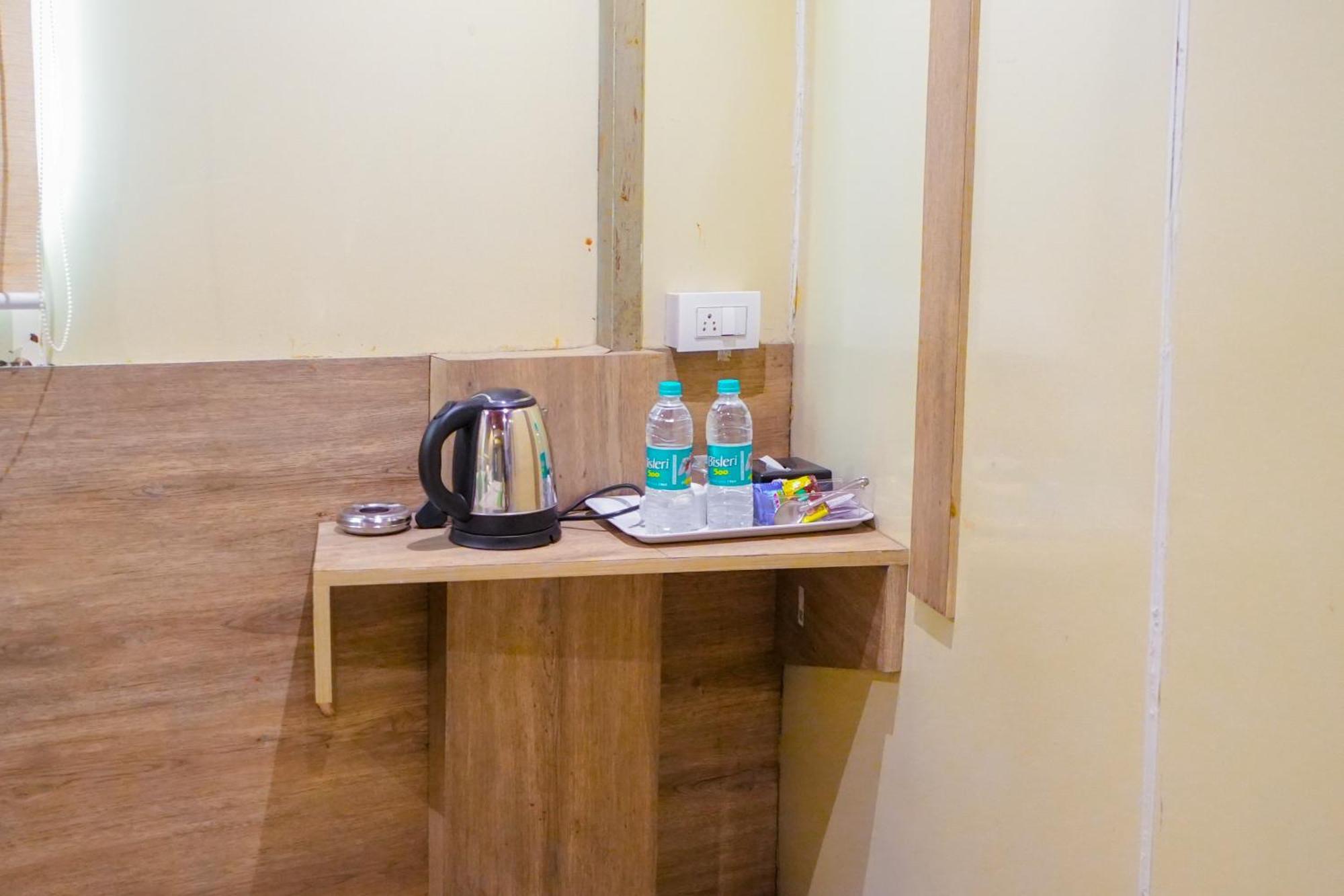 Hotel Skylink Hospitality Mahalaxmi Bombay Esterno foto