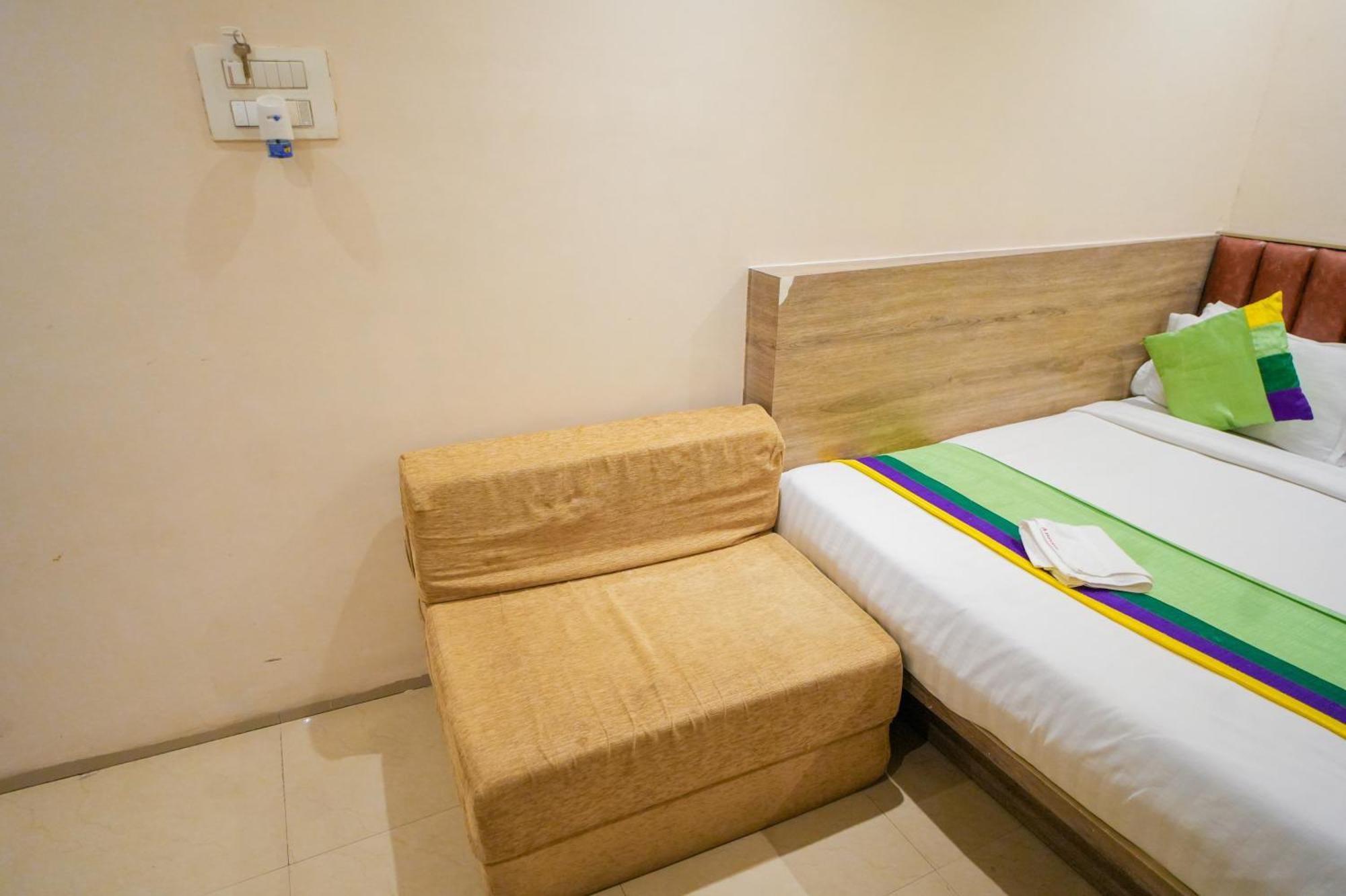 Hotel Skylink Hospitality Mahalaxmi Bombay Esterno foto