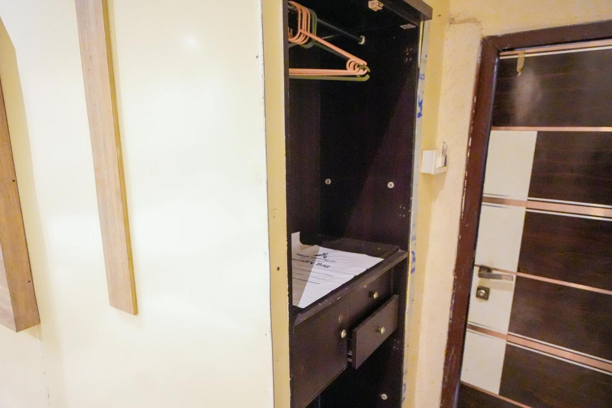Hotel Skylink Hospitality Mahalaxmi Bombay Esterno foto