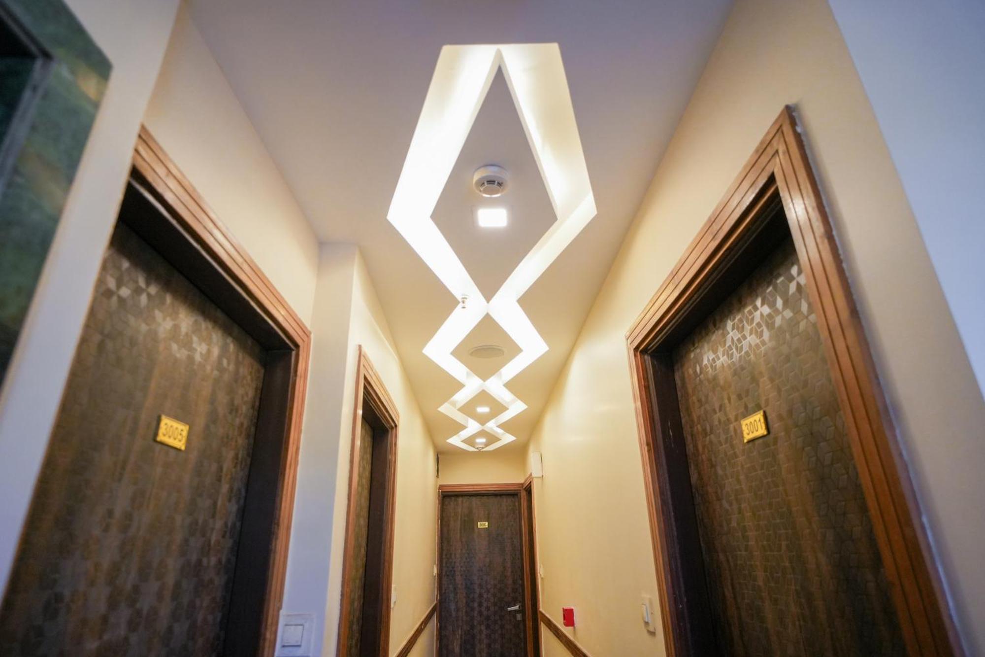 Hotel Skylink Hospitality Mahalaxmi Bombay Esterno foto